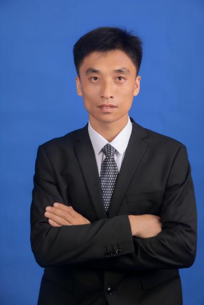毕少平